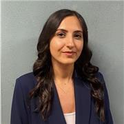 Laureata in lingue, impartisco lezioni di lingua romena